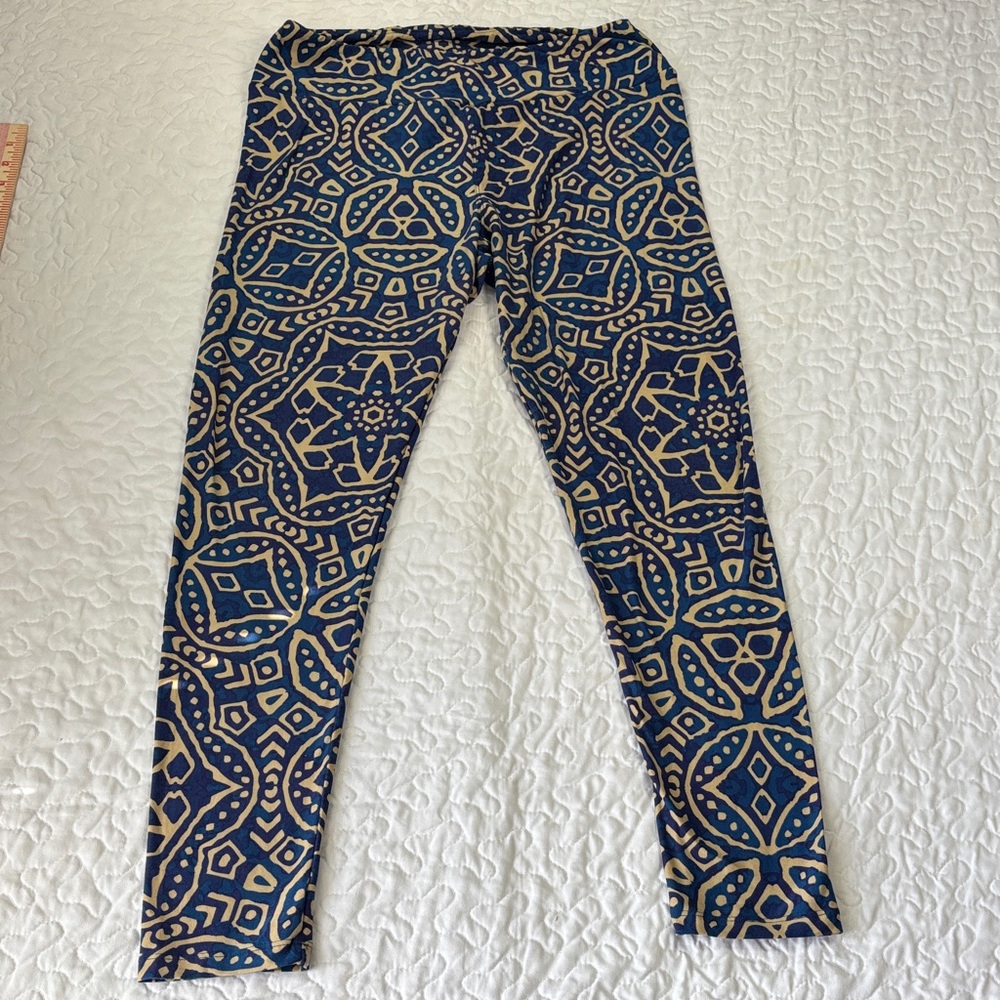 LuLaRoe Blue and Tan Abstract Leggings size Tall & Curvy